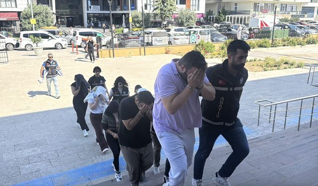 GÜNCELLEME - Edirne merkezli fuhuş operasyonunda 6 şüpheli tutuklandı