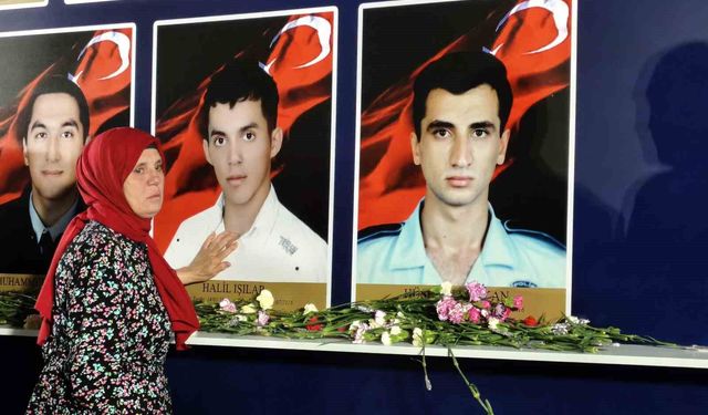 15 Temmuz şehidinin annesi: 'Ben evlatsız yaşarım ama vatansız yaşayamam'