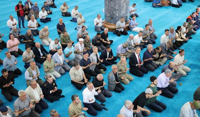 Ağrı'da 15 Temmuz şehitleri Mevlid-i Şerif programıyla anıldı