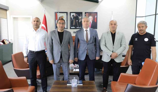 Ağrı'da AGAH Spor Okulları Projesi ile okullar spor merkezine dönüşecek