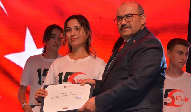 Balıkesir'de '15 Temmuz Demokrasi Nöbeti'