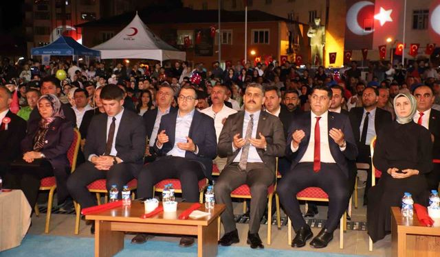 Hakkari 15 Temmuz'da tek yürek oldu