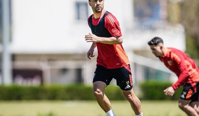 Kayserispor'dan ayrılan Furkan Soyalp: 'Bu formayı taşıdığım her gün benim için büyük bir gurur ve unutulmaz bir tecrübe olarak kalacak'