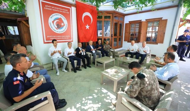 Muğla'da şehit yakınları ve gaziler aşure etkinliğinde bir araya geldi