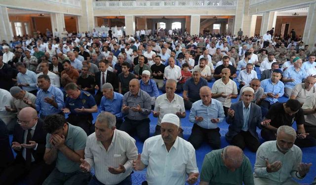 Muş'ta 15 Temmuz şehitleri için mevlit okutuldu