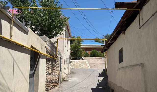 Nahçıvan'ın doğal gaz ihtiyacı Türkiye üzerinden 30 yıl güvence altında