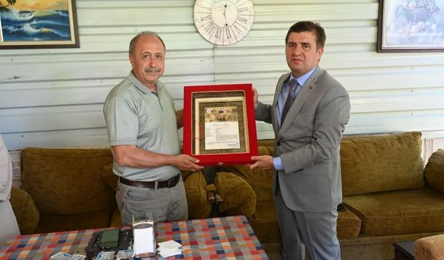Şehit Yusuf Ergün'ün 'şehadet belgesi' babasına teslim edildi