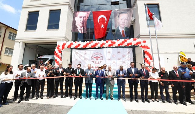 Akyazı'da dev sağlık kompleksi hizmete girdi