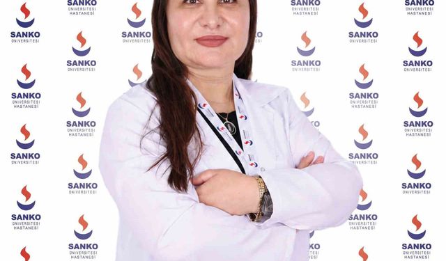 Cilt hastalıkları Uzmanı Prof. Dr. öztürk, SANKO Üniversitesi Hastanesi'nde