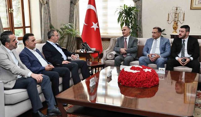 Manisa'nın gençlik ve spor yatırımları değerlendirildi