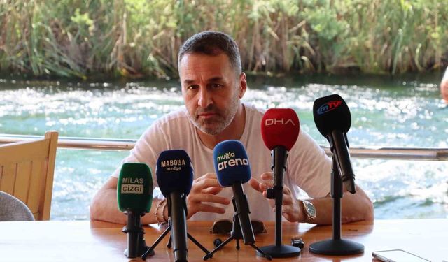 Yalçın Koşukavak: 'Zor şartlar altında sahaya çıkıp mücadele ediyoruz'