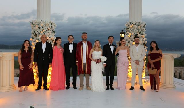 Demetoğlu Ailesinin mutlu günü