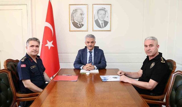 Düzce'de güvenlik ve asayiş toplantısı gerçekleştirildi