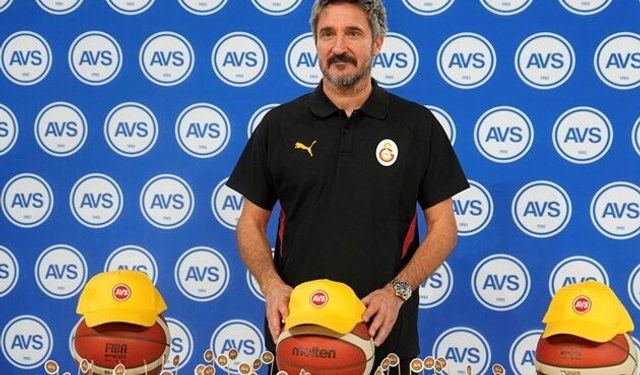 Gianmarco Pozzecco: 'Basketbol Şampiyonlar Ligi'ni kazanmak ve Türkiye Ligi'nde belli bir noktada olmayı çok istiyorum'