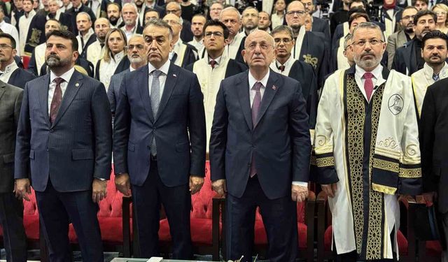 TBMM 26. Dönem Başkanı Kahraman: '15 Temmuz'da Allah bizi Suriye'den beter olmaktan kurtardı'