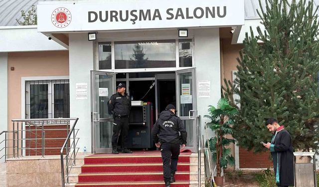 Bolu Belediyesi 'irtikap' davasında mütalaaya karşı savunmalar tamamlandı: Duruşmaya karar arası verildi