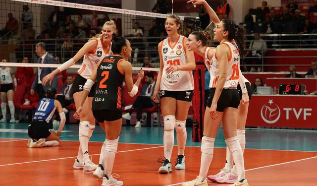 Sultanlar Ligi: Nilüfer Belediyespor: 2 - Eczacıbaşı Peron İstanbul: 3
