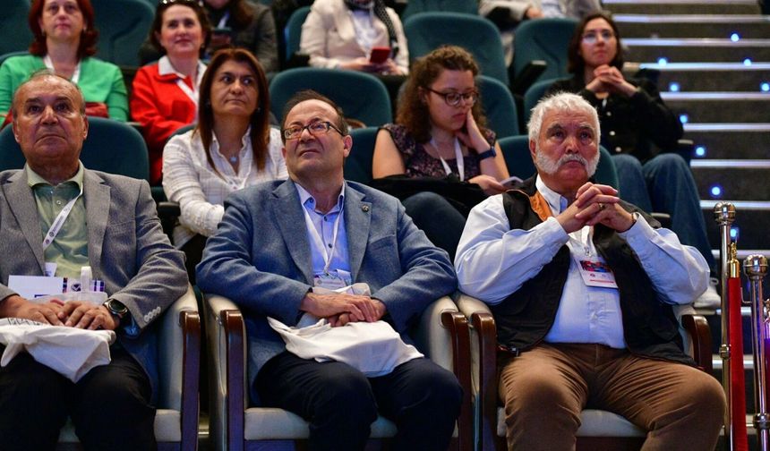 Bilim Dünyası Sakarya Üniversitesi'nde Buluştu