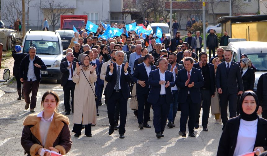 Bilecik Belediye Başkan adayı Yaman, Ertuğrulgazi ve Beşiktaş mahallelerinde vatandaşlarla buluştu
