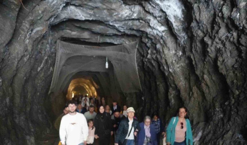 Turistik Tuz Ekspresi yolcuları Çankırı’ya hayran kaldı