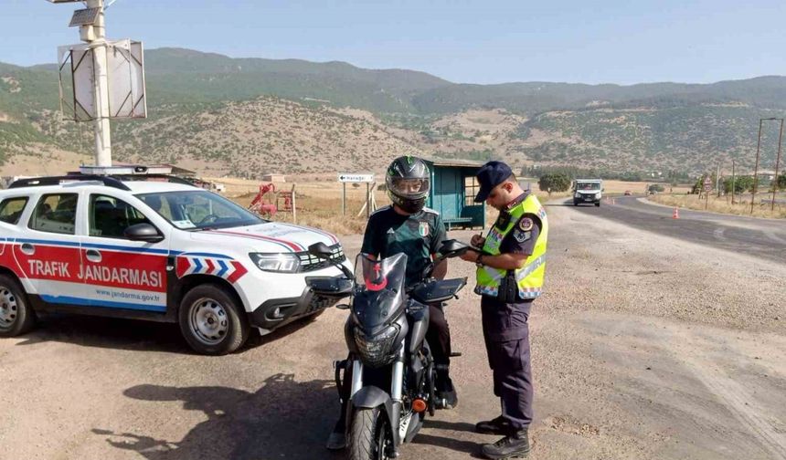 Gaziantep’te 10 motosiklet sürücüsüne 60 bin 941 TL ceza