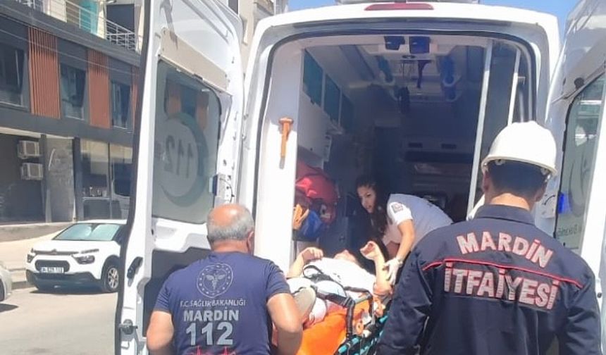 Mardin’de asansörün düşmesi sonucu 3 kişi yaralandı