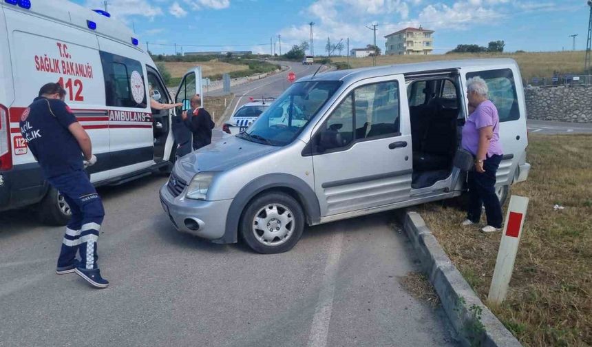Sinop’ta trafik kazası: 2 yaralı