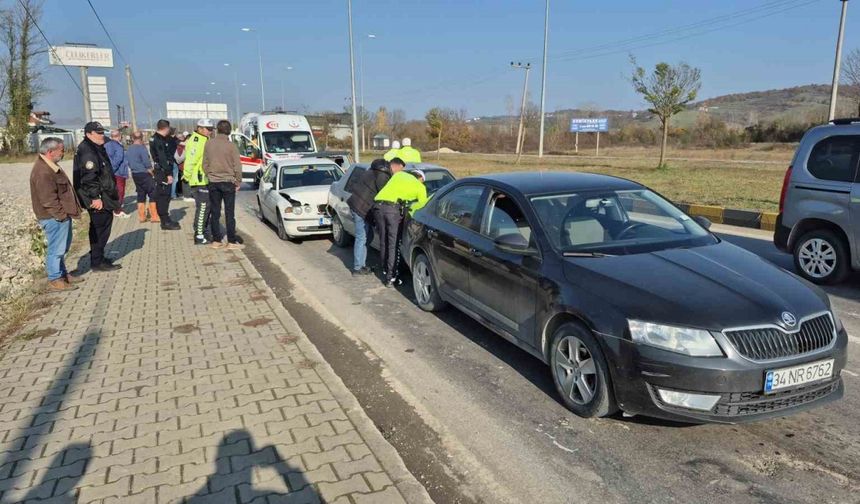 Bartın’da zincirleme kaza: 3 yaralı