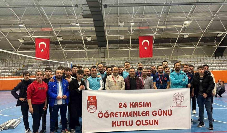 Öğretmenler Günü Voleybol Turnuvası’nın şampiyonu belli oldu