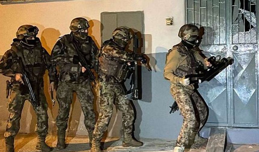 Uyuşturucu satıcılarına 69 ilde operasyon