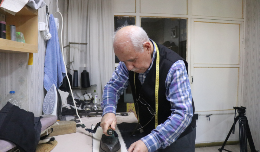 Zamanında modaya yön veren terzilik mesleği artık konfeksiyon ürünlerini düzeltiyor