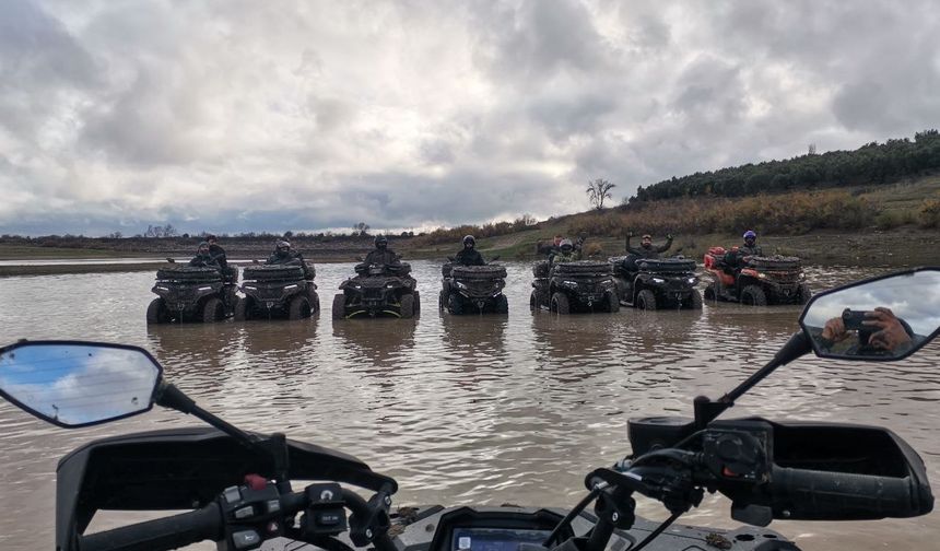 Off-road tutkunları Mudanya'daki etkinlikte buluştu