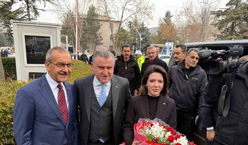 Gençlik ve Spor Bakanı Osman Aşkın Bak, Malatya’da