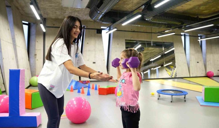 Gölbaşı Belediyesi, çocukların fiziksel gelişimini desteklemek amacıyla "FitKids" projesini hayata geçiriyor