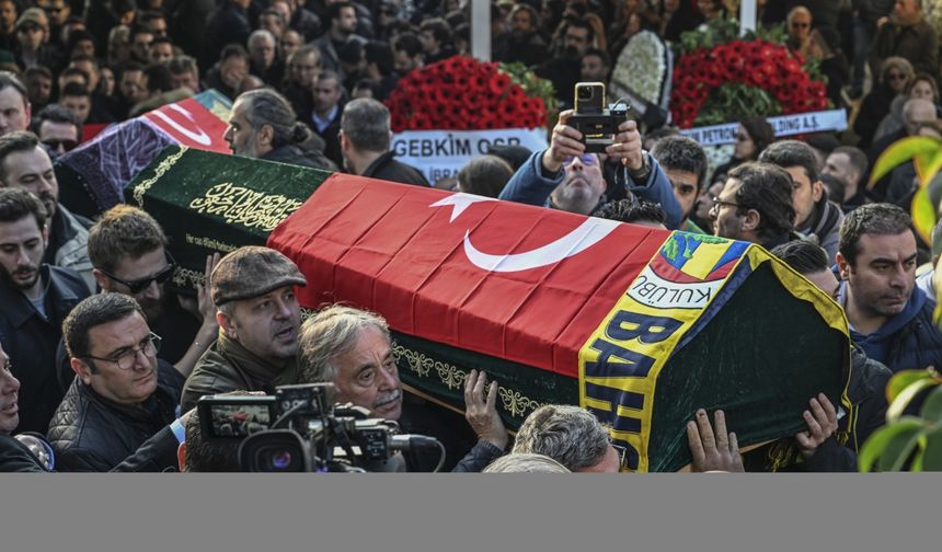 Bolu'daki otel yangınında yaşamını yitiren Güngör ailesi son yolculuğuna uğurlandı