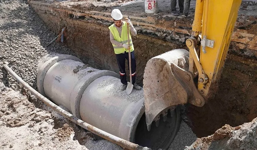 ASKİ’den Sincan Yenikent'teki su baskınlarına neşter