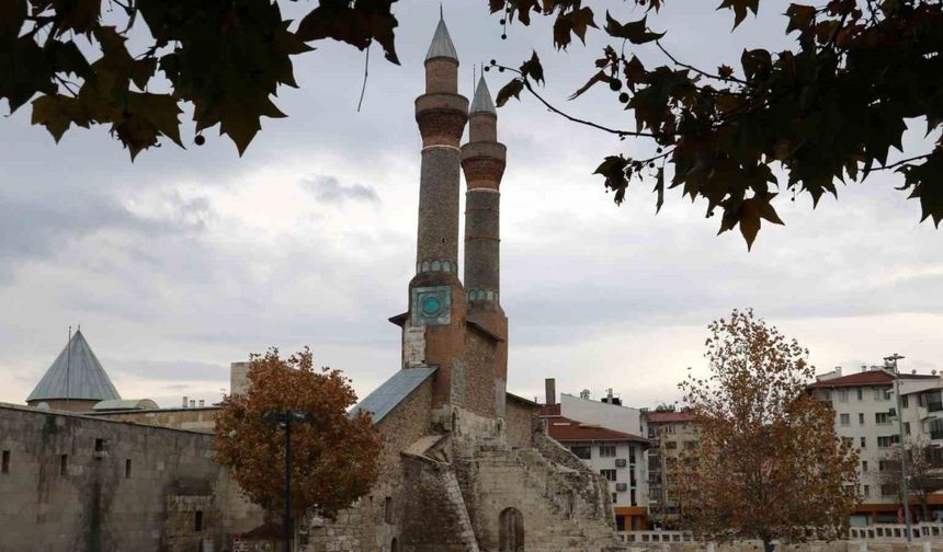 7 asırlık ihtişamlı medrese restore edilecek