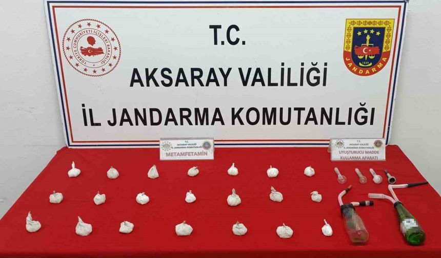 Aksaray’da uyuşturucu ticareti yapan 2 kişi tutuklandı