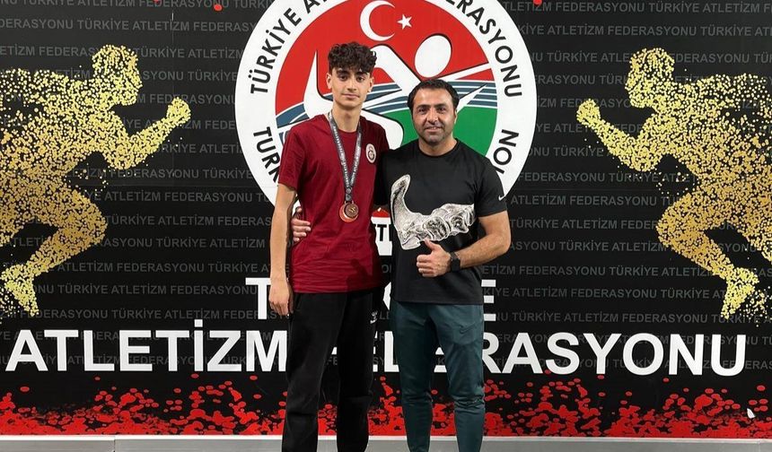 Erzincanlı atletizm sporcusu Türkiye 3’üncüsü oldu