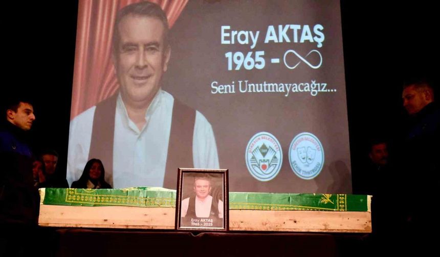 Organları ile umut olan tiyatrocu Eray Aktaş son yolculuğuna uğurlandı