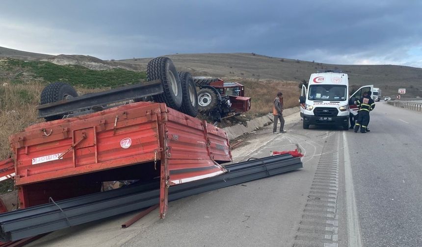 Parçalanan traktörden sağ kurtuldu