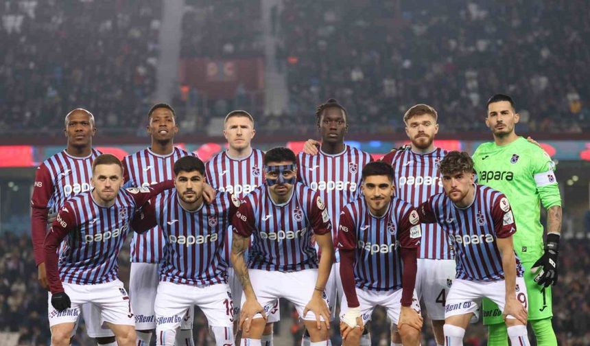 Trendyol Süper Lig: Trabzonspor: 3 - Sivasspor: 0 (İlk yarı)