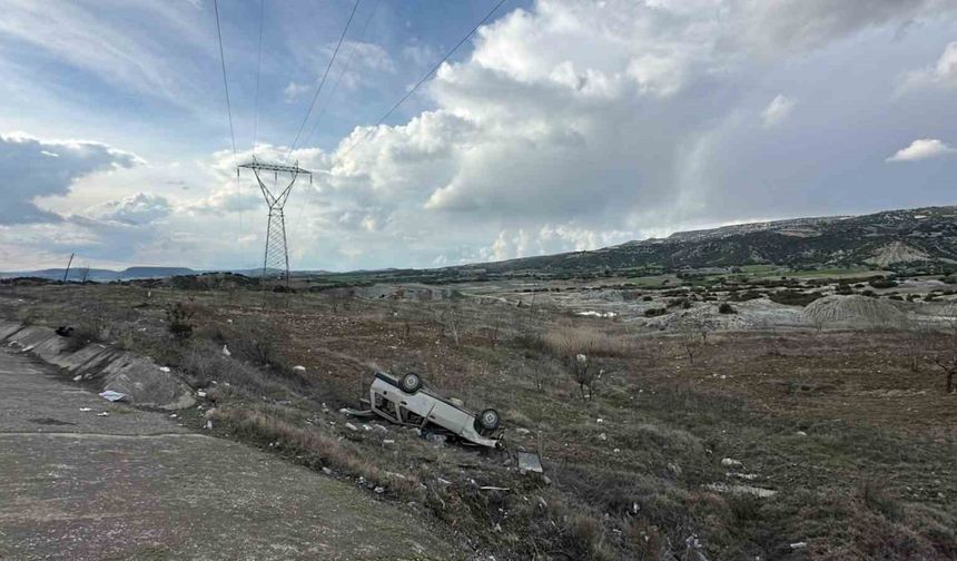 Uşak’ta otomobil takla attı: 1 ağır yaralı