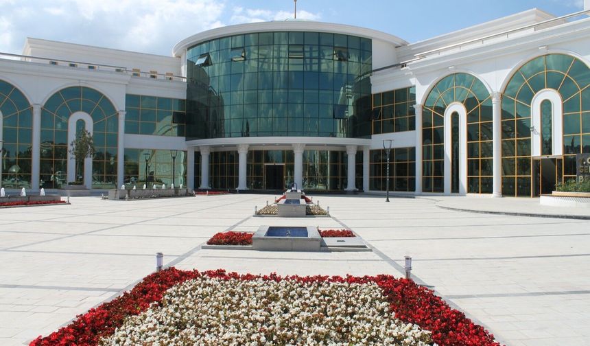 Serdivan Belediyesi 7 arsayı satışa çıkarıyor