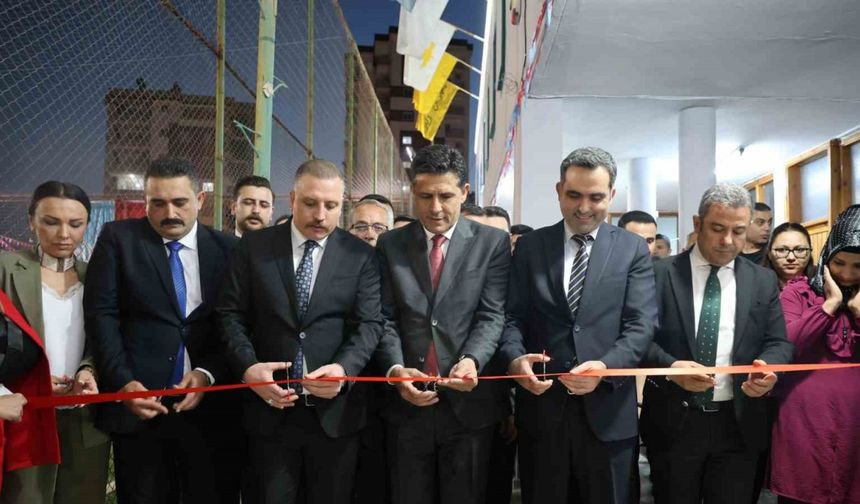 Adana Kozan’da Ülkü Ocakları yeni hizmet binası açıldı