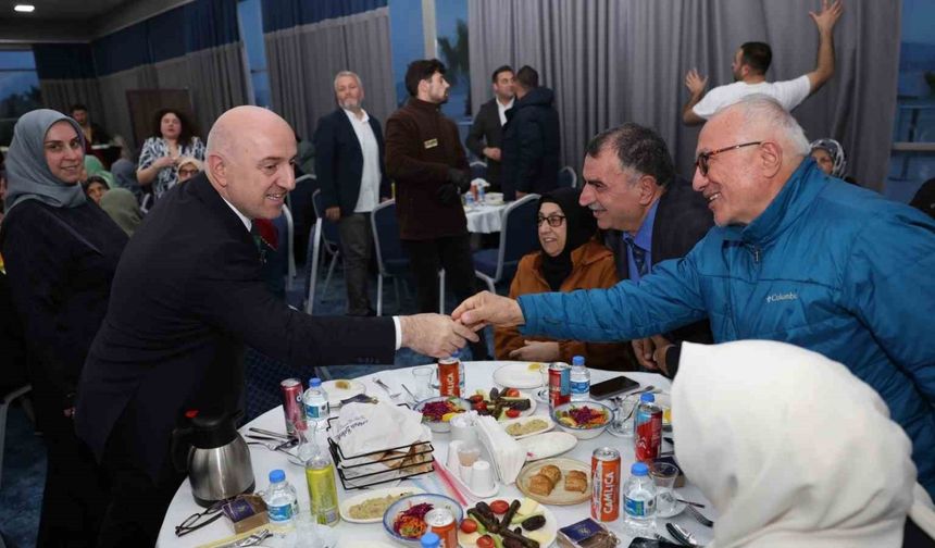 Başkan Bıyık, Darıca’nın çınarlarıyla bir araya geldi