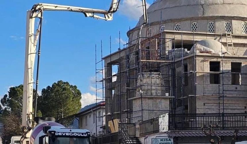 Beyağaç Çarşı Cami inşaatında sona yaklaşılıyor