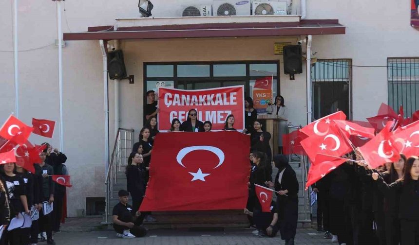 Çanakkale Zaferini rap müzikle anlattılar
