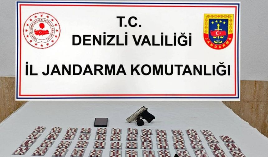 Denizli’de uyuşturucu taciri 2 kişi yakalandı