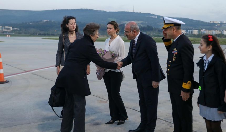 Birleşik Krallık Kraliyet Prensesi Anne, Çanakkale'ye geldi